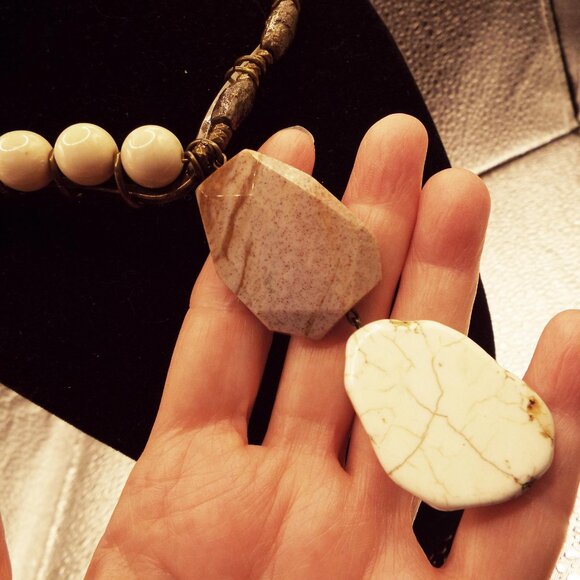 ARTISAN BUFFALO TURQUOISE, QUARTZ, LUCITE, GLASS COPPER FREEFORM NECKLACE 20 - Picture 2 of 6